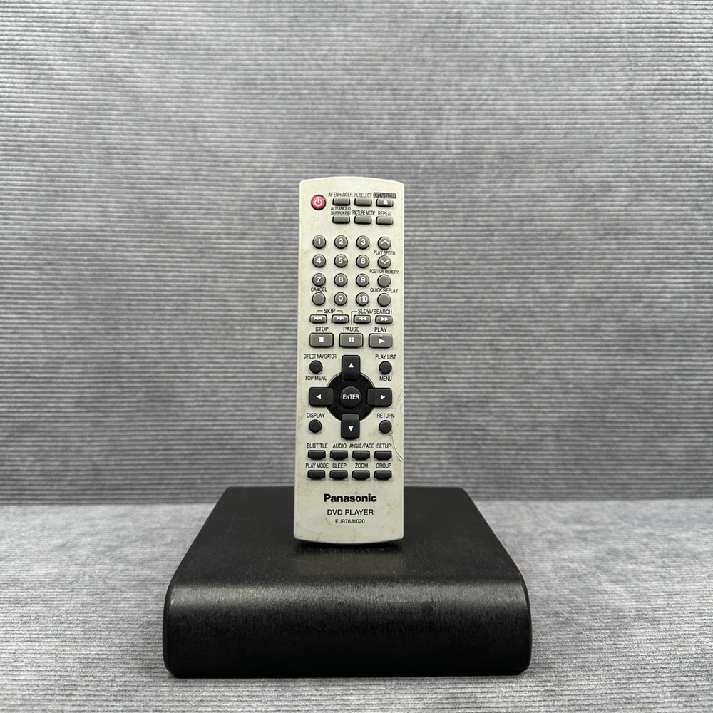 Panasonic EUR7631020 DVD Player Remote Control Light Gray Replacement Vtg